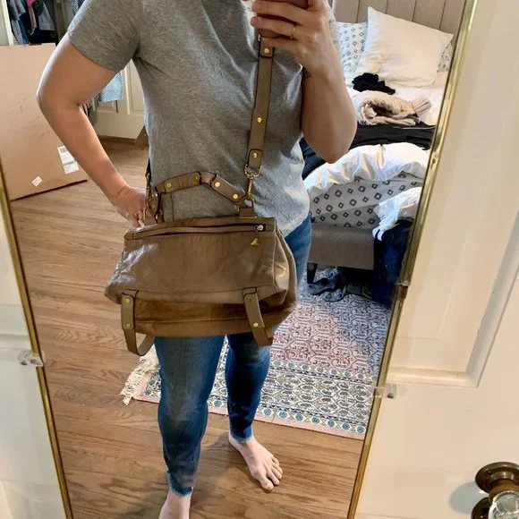 Golden Lane Soave Duo Bloomingdale’s Medium Leather Satchel Purse Bag - Picture 6 of 16